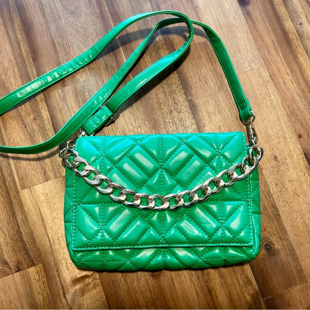 Green Quilted Chain Shoulder Bag